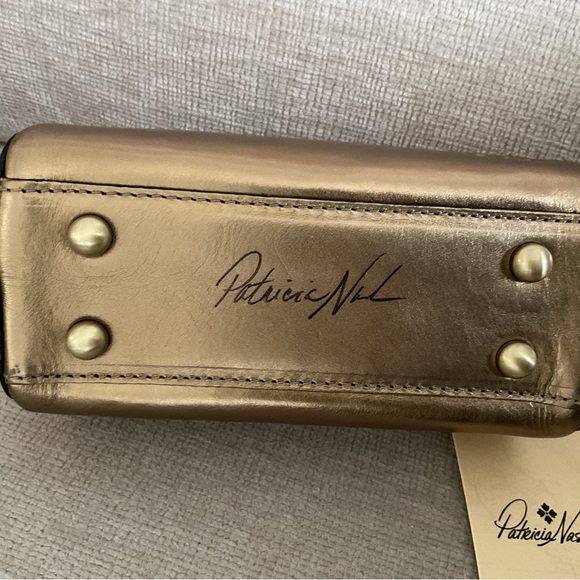 NWT 🌟SIGNED 🌟 Patricia Nash Pilzone Crossbody Bag - Picture 5 of 6